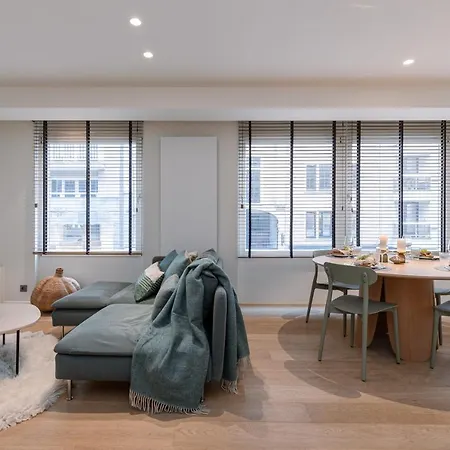 Apartment Unique High-end In The Center Of At 50m From Beach